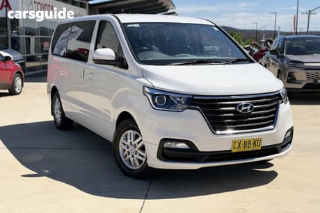White 2020 Hyundai Imax Wagon Active