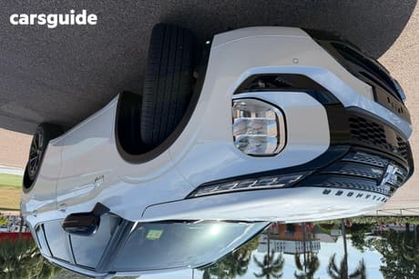 White 2025 Mitsubishi Outlander Wagon Phev Gsr (Awd)