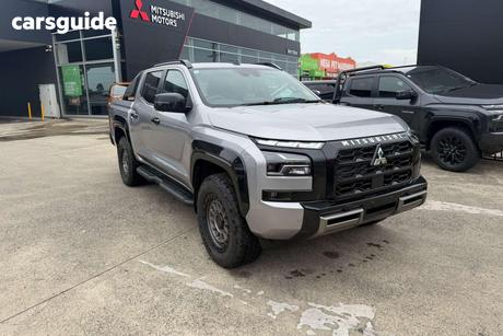 Silver 2026 Mitsubishi Triton Double Cab Pick Up Raider (4X4)