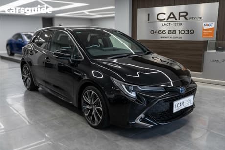 Black 2023 Toyota Corolla Hatchback Zr Hybrid