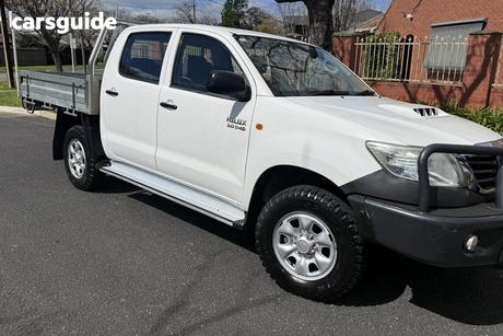White 2012 Toyota Hilux Dual Cab Pick-up Sr (4X4)