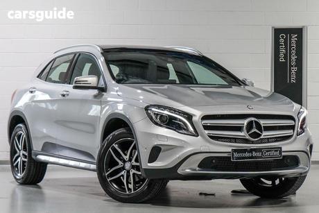 Silver 2016 Mercedes-Benz GLA180 Wagon 180