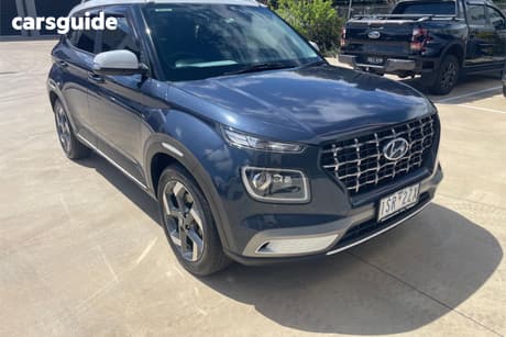 Blue 2020 Hyundai Venue Wagon Elite (Black Interior)