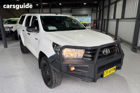 White 2018 Toyota Hilux Dual Cab Utility Workmate (4X4)