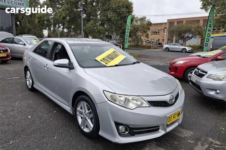 Silver 2011 Toyota Camry Sedan Atara Sl