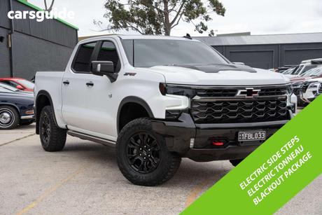 White 2025 Chevrolet Silverado Crew Cab Pickup 1500 Ltz Premium