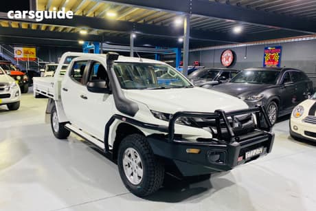White 2022 Mitsubishi Triton Double Cab Pick Up Glx+ (4X4)