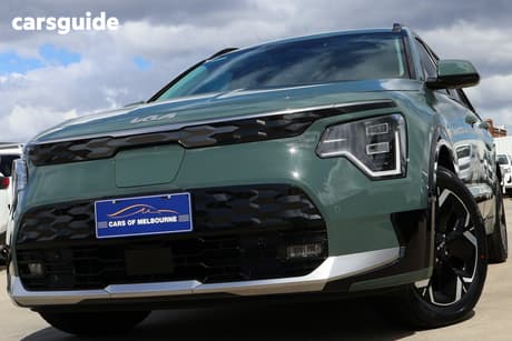 Green 2023 Kia Niro Wagon Ev Gt-Line Grey C Pillar