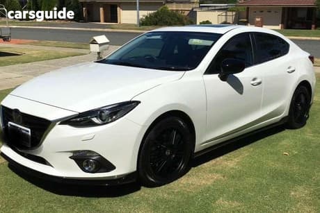 White 2015 Mazda 3 Sedan Sp25 Astina