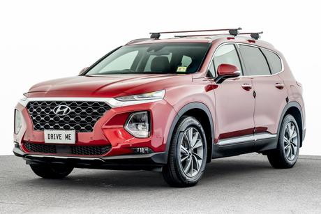 Red 2018 Hyundai Santa FE Wagon Elite Crdi Satin (Awd)