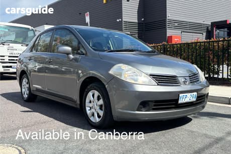 Grey 2008 Nissan Tiida Sedan St-L