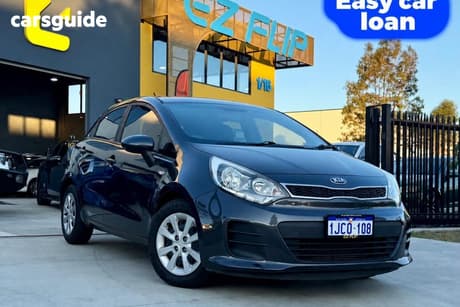 Grey 2016 Kia RIO Hatchback S