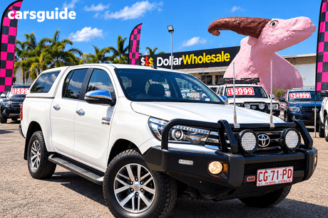 White 2017 Toyota Hilux Dual Cab Utility Sr5 (4X4)