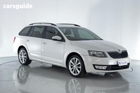 White 2016 Skoda Octavia Wagon 110 Tsi Ambition