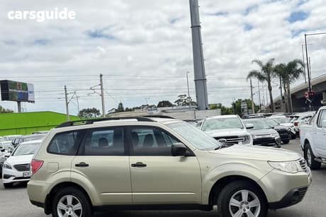 Gold 2009 Subaru Forester Wagon X