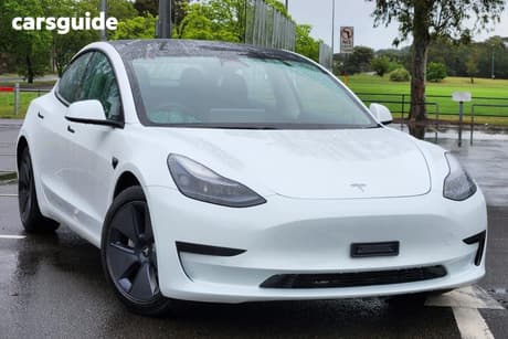 White 2022 Tesla Model 3 Sedan Rear-Wheel Drive