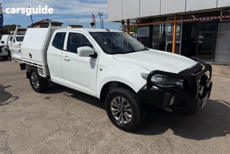 White 2023 Mazda BT-50 Freestyle Cab Chassis Xt (4X4)