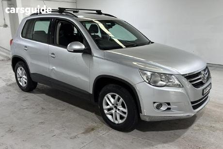 Silver 2010 Volkswagen Tiguan Wagon 125 Tsi