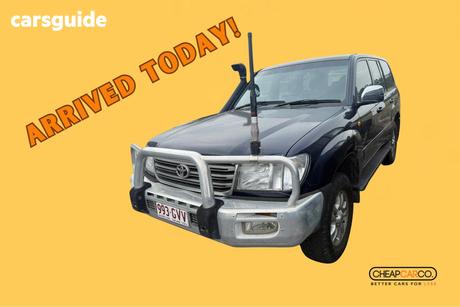Blue 2002 Toyota Landcruiser Wagon Sahara (4X4)