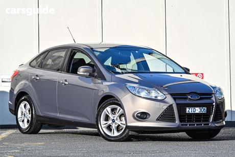 Brown 2013 Ford Focus Sedan Trend