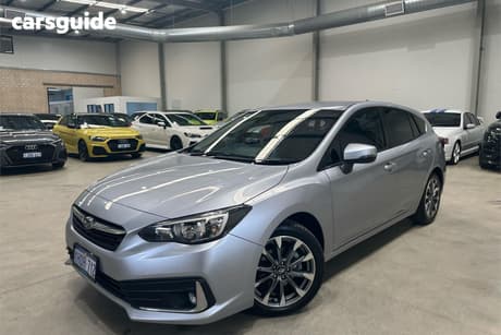 Silver 2022 Subaru Impreza Hatchback 2.0I-L (Awd)