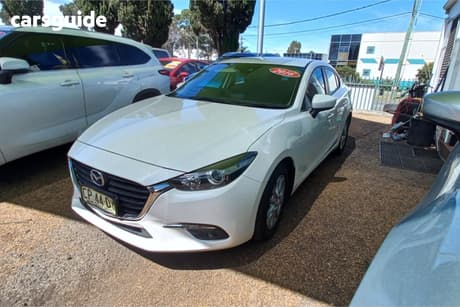 White 2017 Mazda 3 Sedan Maxx