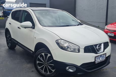 White 2013 Nissan Dualis Wagon Ti-L (4X2)