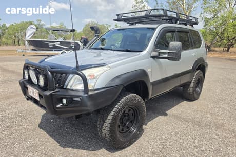 Silver 2005 Toyota Landcruiser Prado Wagon Grande (4X4)