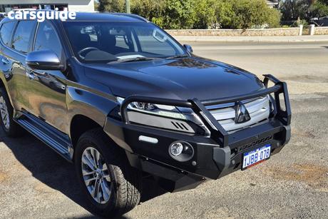 Grey 2022 Mitsubishi Pajero Sport Wagon Glx (4Wd) 5 Seat
