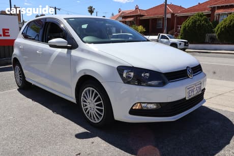 White 2014 Volkswagen Polo Hatchback 66 Tsi Trendline