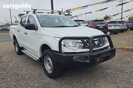 White 2015 Mitsubishi Triton Dual Cab Utility Glx (4X4)