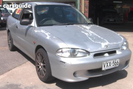 Silver 1997 Hyundai Excel Hatchback Sprint