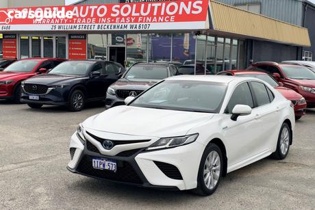 White 2020 Toyota Camry Sedan ASCENT SPORT