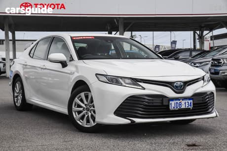2019 Toyota Camry Ascent