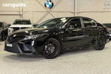 Black 2018 Toyota Camry Sedan Ascent Sport (Hybrid)