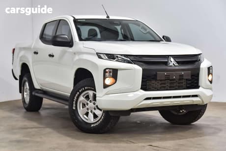 White 2023 Mitsubishi Triton Double Cab Pick Up Glx+ (4X4)