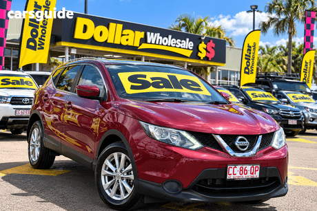 Red 2017 Nissan Qashqai Wagon St (4X2)