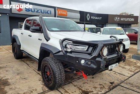White 2023 Toyota Hilux Double Cab Pick Up Gr-Sport (4X4)