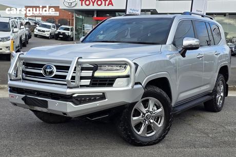 Silver 2022 Toyota Landcruiser Wagon Lc300 Sahara (4X4)