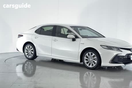 2024 Toyota Camry Ascent Hybrid