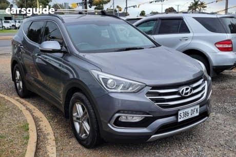 Silver 2015 Hyundai Santa FE Wagon Active (4X4)