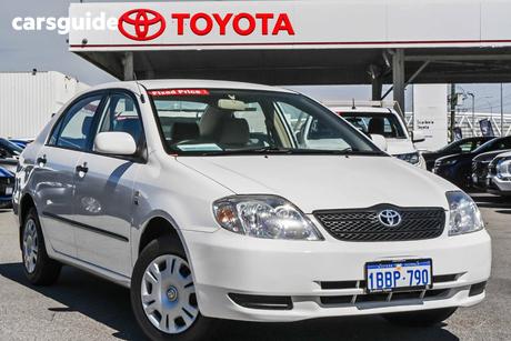White 2002 Toyota Corolla Sedan Conquest