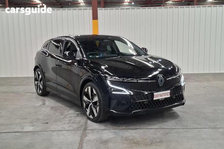 Black 2024 Renault Megane E-Tech Wagon Techno Ev60