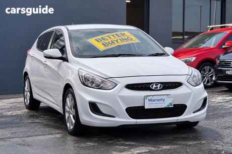 White 2017 Hyundai Accent Hatchback Sport