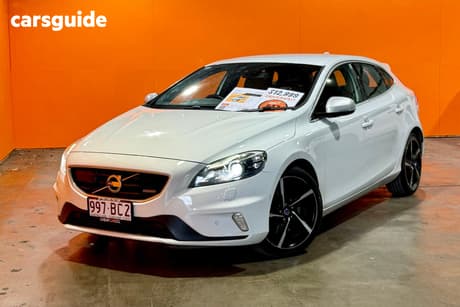 White 2014 Volvo V40 Hatchback T5 R-Design