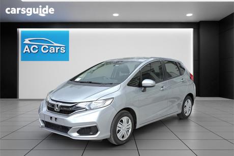 Silver 2017 Honda Jazz Hatchback Vti