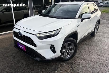 White 2024 Toyota RAV4 Wagon Gx (2Wd) Hybrid