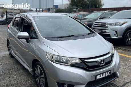 Silver 2015 Honda Jazz Hatchback Vti-L