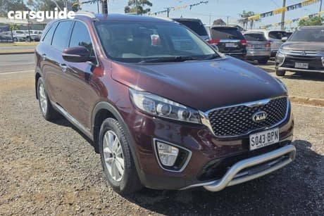 Red 2017 Kia Sorento Wagon Si (4X4)