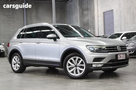 Silver 2017 Volkswagen Tiguan Wagon 162 Tsi Highline
